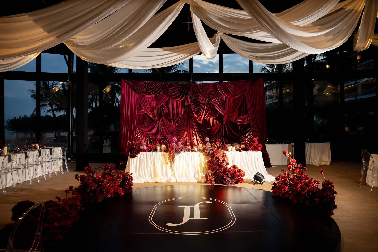 Boldy Moody decoration 16