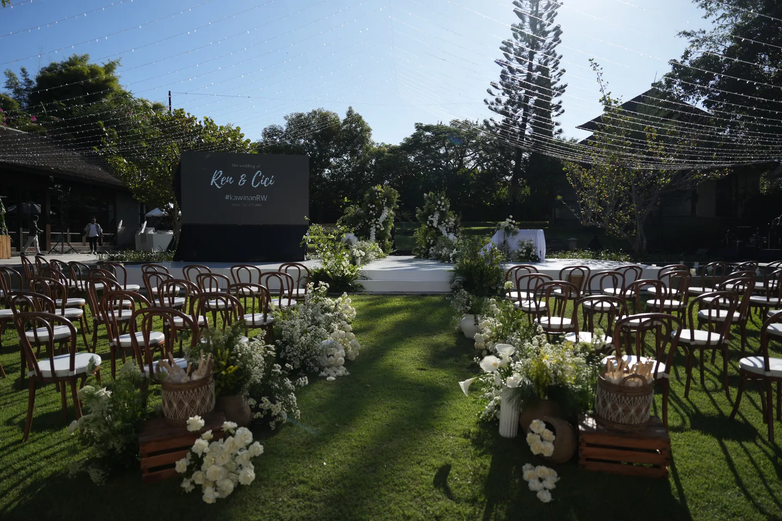 Intimate Garden decoration 14