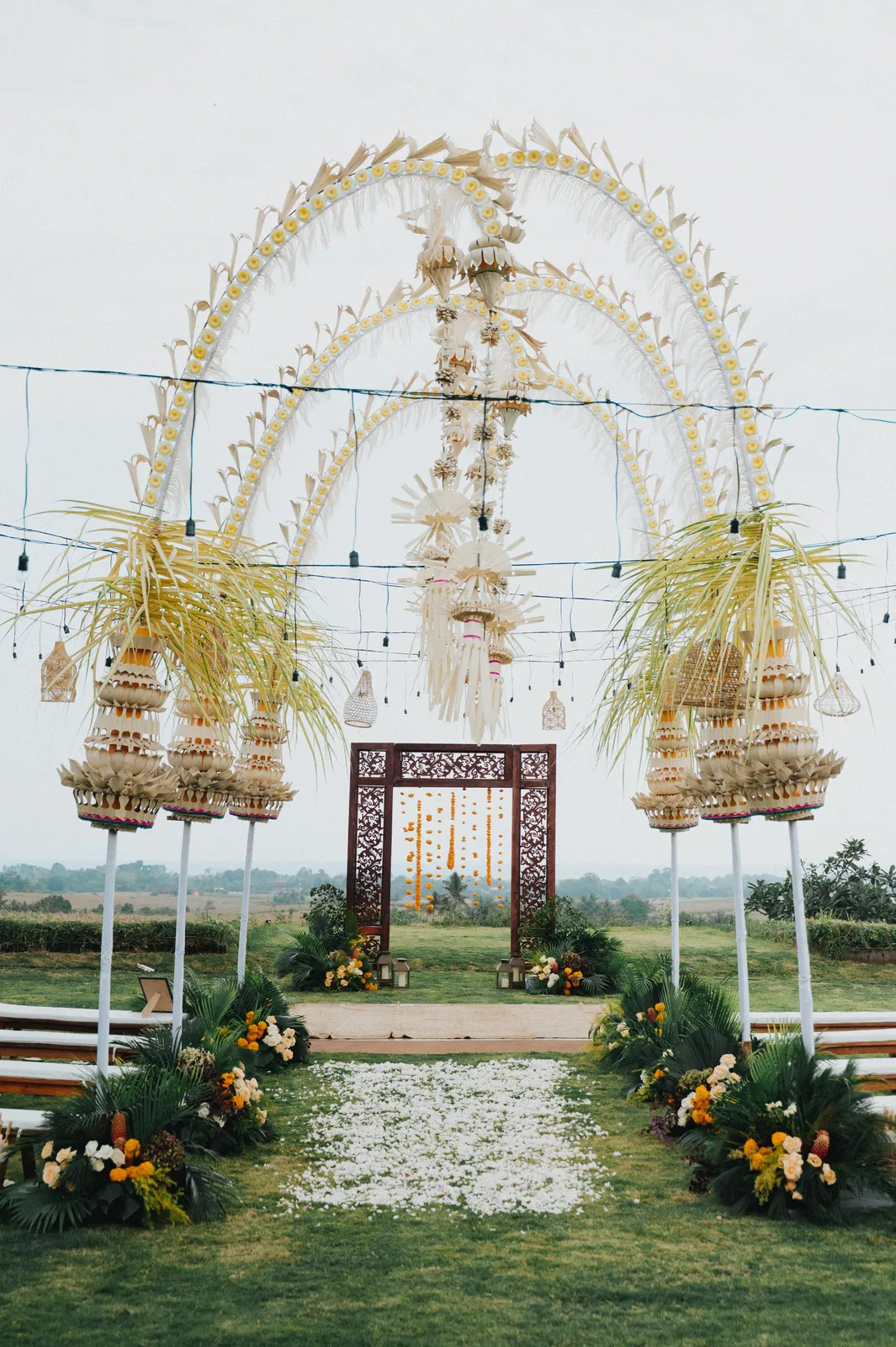 Vibrant Tradition decoration 6