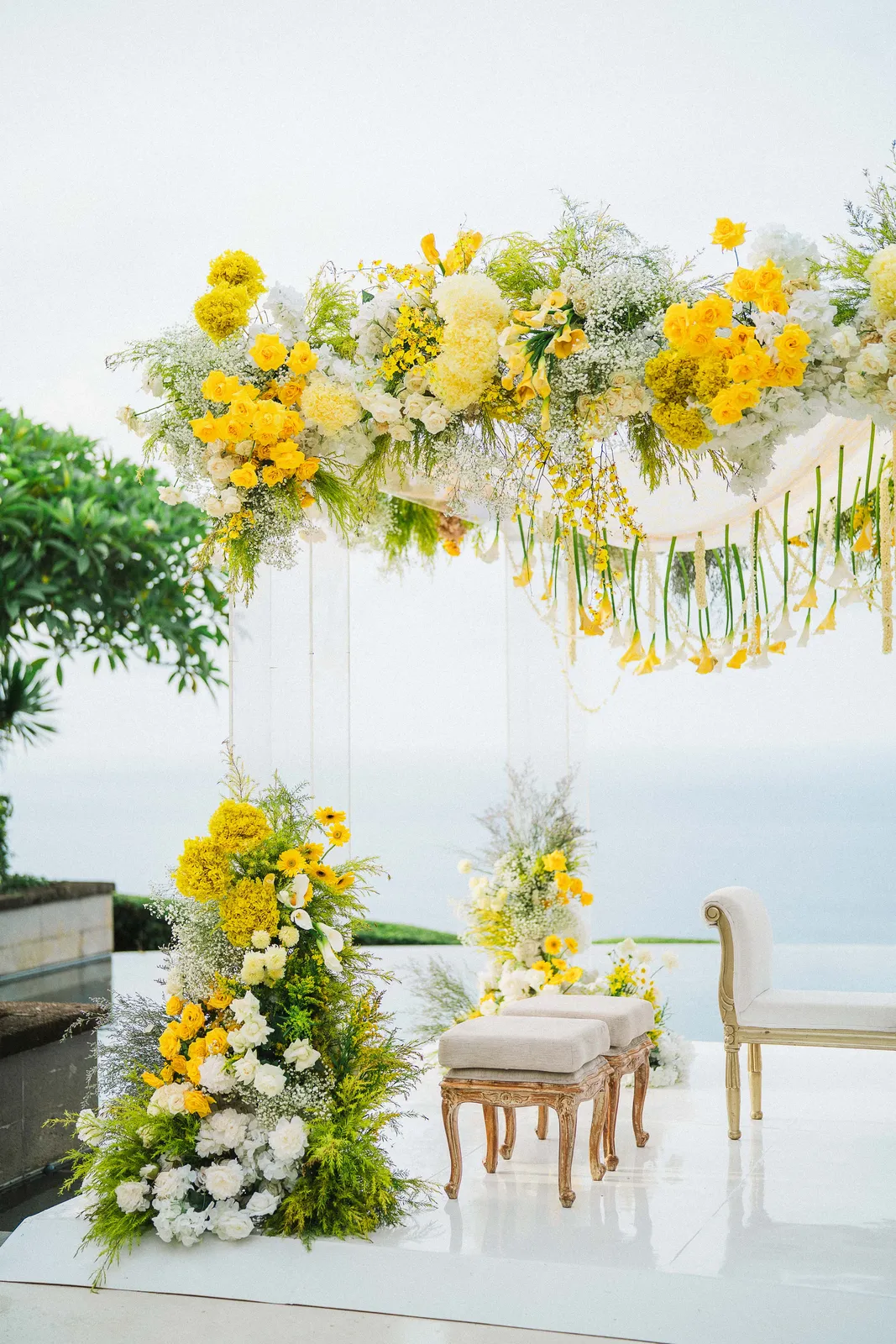 Vibrant Tradition decoration 19